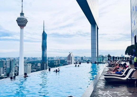 Kuala Lumpur City Centre Apartment | Platinum Suites KLCC