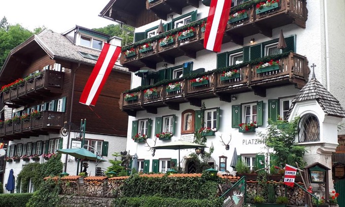 Sankt Wolfgang im Salzkammergut Bed & Breakfast | Platzhirsch zur alten Wagnerei Gästehaus