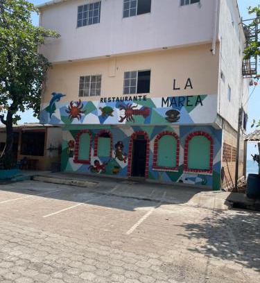 La Libertad Apartment | Playa El Obispo D La Marea building La Libertad