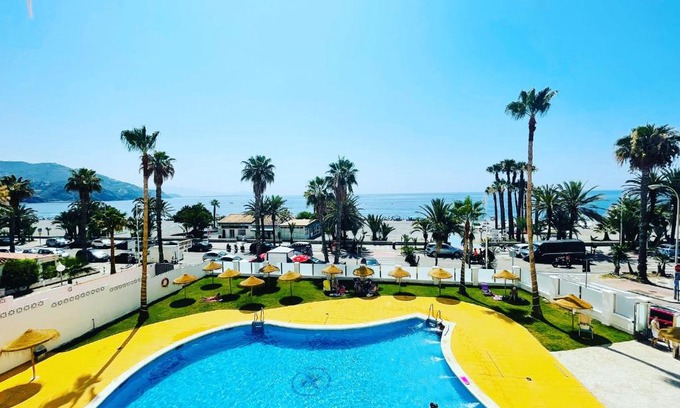 Velilla-Taramay Apartment | PLAYA Y PISCINA Velilla Park PONDOS