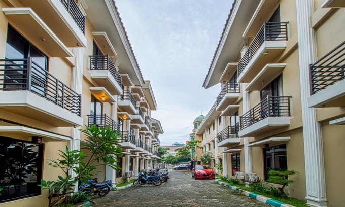 Kuningan Hotel | Plaza 68 Residence