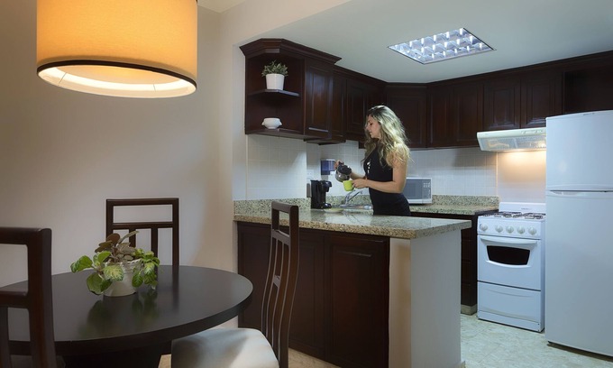 Downtown Santo Domingo Apartment | Plaza Florida Suites