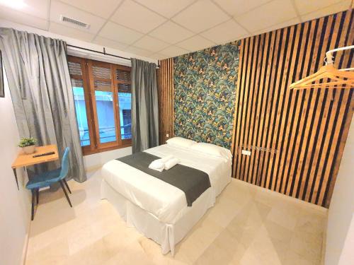 Sant Francesc Hostel | PLAZA HOME ResEst