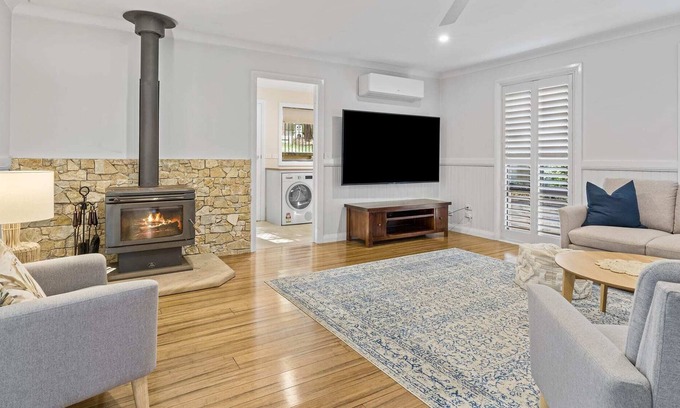 Bateau Bay House | Poets Corner Retreat