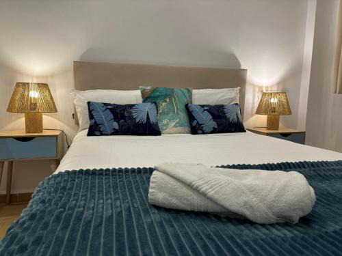 Fuengirola City Centre Apartment | Port House, Paseo Marítimo,a un minuto playa