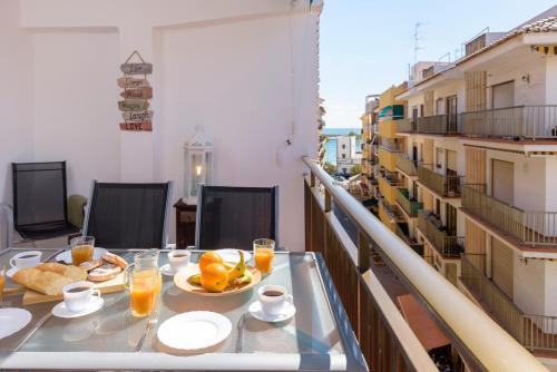 Aduanas Apartment | Port Perfection: Your Dream Apartment by the Beach