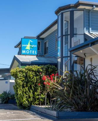 Portarlington Hotel | Portarlington Beach Motel