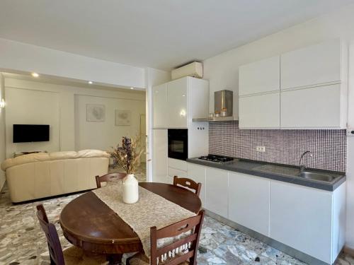 Porto Ercole Apartment | Porto Ercole - Just Off the Harbor
