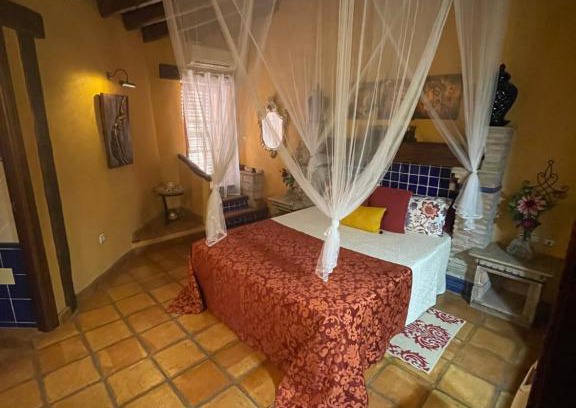 Gibralgalia House | Posada Los Cantaros