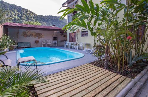 Praia de Barequecaba Hotel | Pousada Castelinho