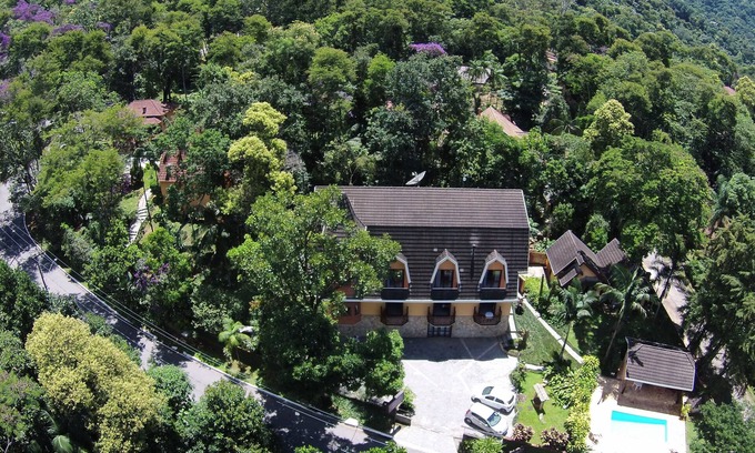 Penedo Hotel | Pousada Solar das Montanhas