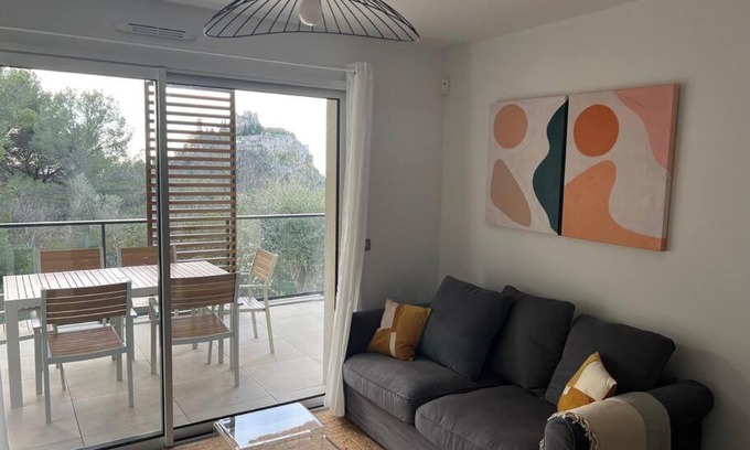 Eze Apartment | Prestige View 411