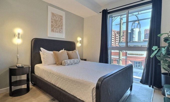 Five Points South Apartment | Prime Bham Location | Walk to UAB, Park & Dining