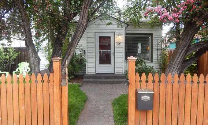 Old Bend Cottage | Prime Location Near River, Downtown, Old Mill And All Your Favorite Breweries