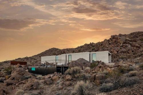 Joshua Tree House | Prism By The Cohost Company
