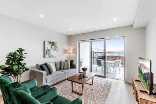 Kiama Apartment | Pristine 3-Bed Kiama Unit with Courtyard
