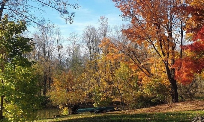 Croswell House | Private access Riverbend Retreat, fishing, canoes, wildlife, & swinging bridge