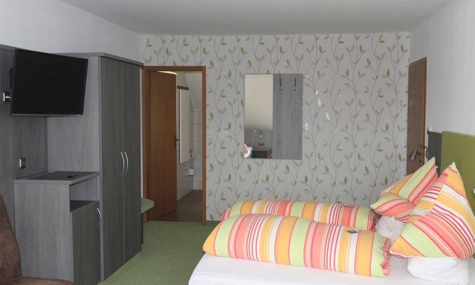 Hagnau Resort | Private room ∙ 4 guests