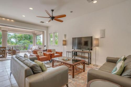Wailea House | Private Escape with Open Layout Pool and 3King Beds
