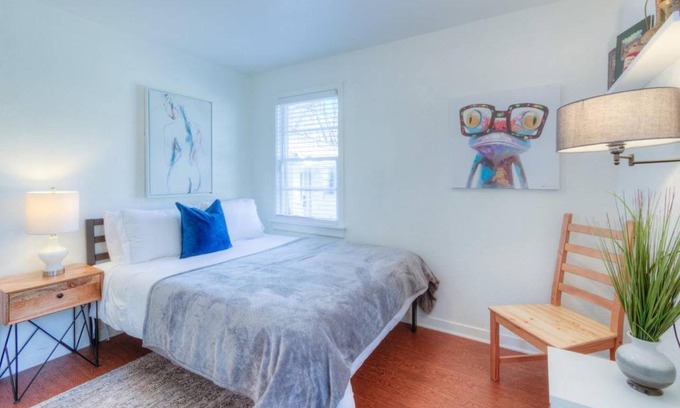 Midtown Apartment | Private gated cottage! Walk to Overton square!