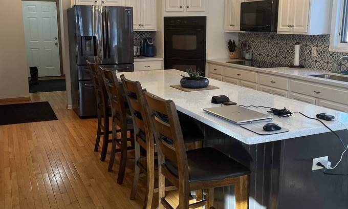 Brainerd House | Private home on 3+ acres with lake access to lower South Long lake!