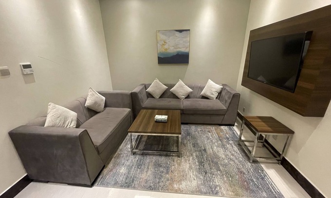Al Khobar Apartment | Private Luxury Suites - Al Hamra