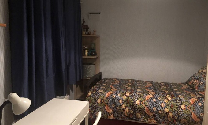 Sutton Cross Resort | Private room ∙ 1 guest