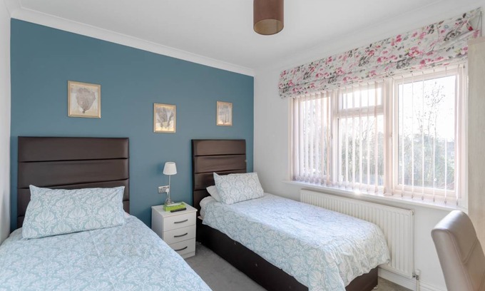 Queensbury Resort | Private room ∙ 1 bedroom ∙ 2 guests