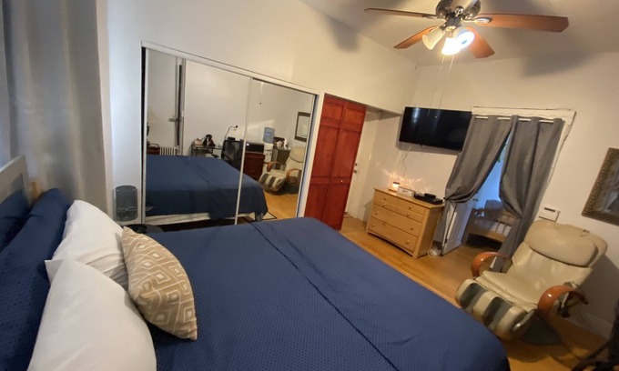North Bergen Hotel | Private Room Jacuzzi massage seat Parking 15mins 2 NY