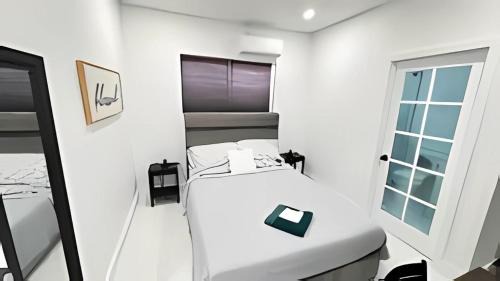 West Little Havana House | Private Rooms close to Miami Airport - Free parking - 02