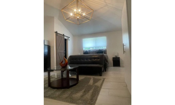 Spring Villa | Private Villa Guesthouse
