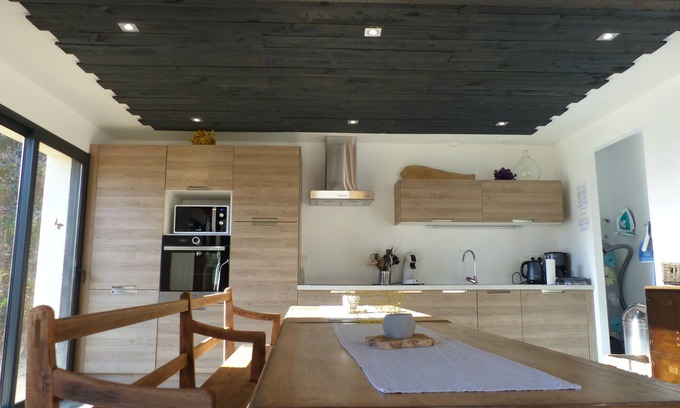 Bannalec House | PROMO 690 instead of 850 from 26 Oct to 2 Nov Moulin 5 * river view, sauna, hammam