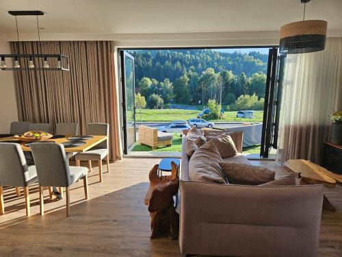 Brenna Villa | Przytulny Dom w Brennej z jacuzzi i sauną 10 os