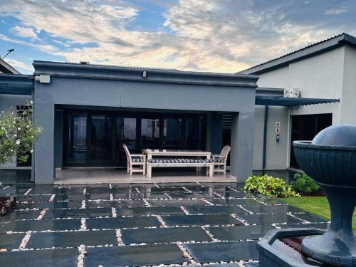 Rustenburg Hotel | Pula Nala Lodge Bed & Breakfast