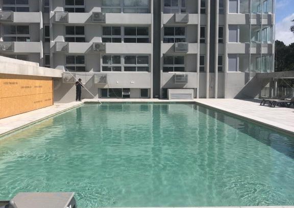 Cantegril Apartment | Punta de Este:open Pool and índole Pool,gym,Netflix,aire,garage