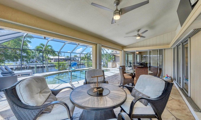 Punta Gorda House | Punta Gorda 3-Bedroom Canalfront Vacation Home with Dock