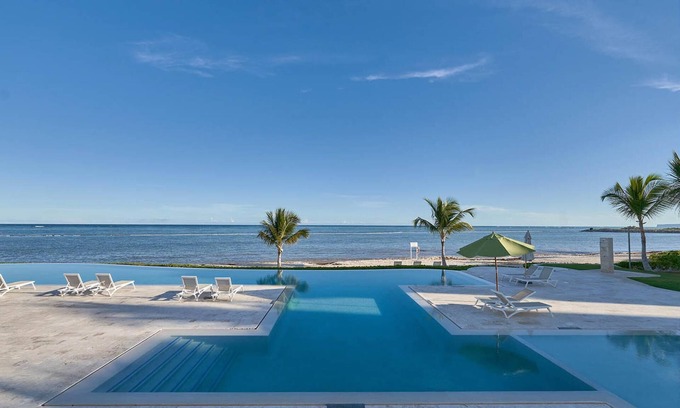Cap Cana Marina Apartment | Punta Palmera Beach Front 3b Apartment Cap Cana
