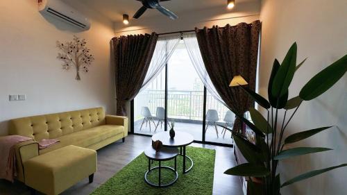 Putrajaya Apartment | Putrajaya Antara Residence Fully Air-Con Suite Facing Beauty Lake View