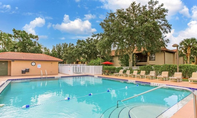 Solivita Resort | Quaint Country Setting, 2 Modish Units, Pool, Parking, BBQ Facilities