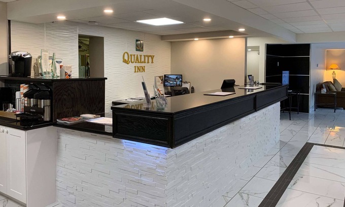 Sudbury Hotel | Quality Inn & Conference Centre Downtown
