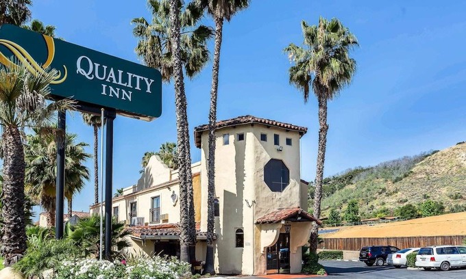 Fallbrook Hotel | Quality Inn Fallbrook