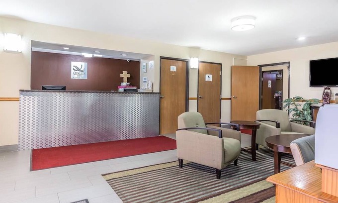Mount Vernon Hotel | Quality Inn Mount Vernon