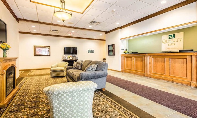 Waterloo Hotel | Quality Inn near Finger Lakes and Seneca Falls