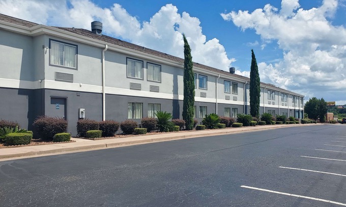 Prattville Hotel | Quality Inn Prattville I-65