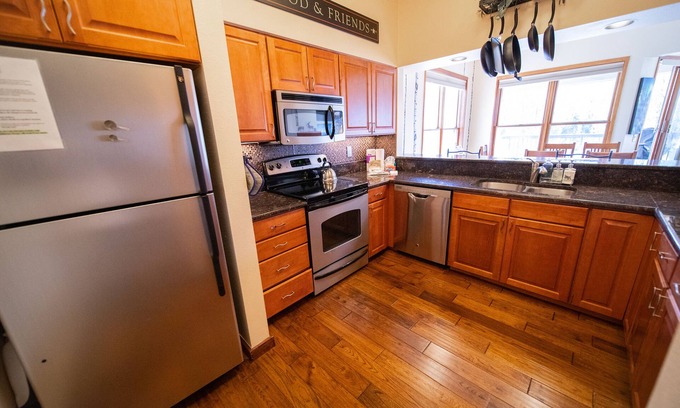 Keystone Condo | Quicksilver 1659