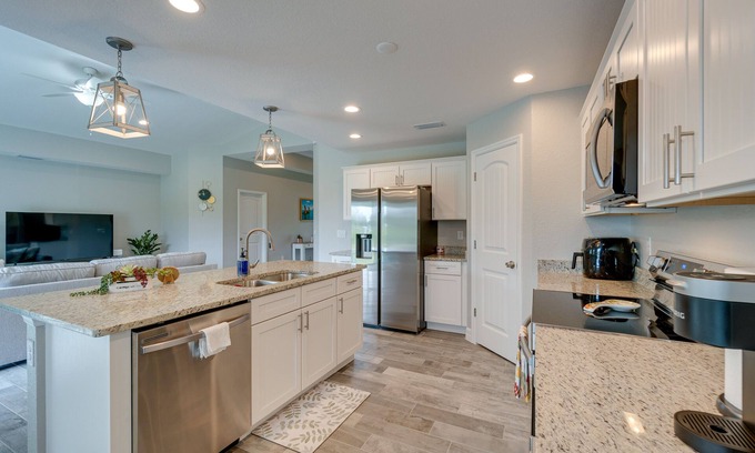 South Gulf Cove House | Quiet Port Charlotte Getaway ~ 12 Mi to Beach!