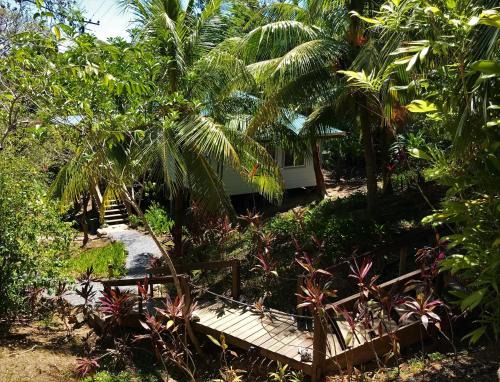 Gibson Bight House | Quiet Retreat, Ideal For An Intimate Romantic Getaway Or 2 Couples