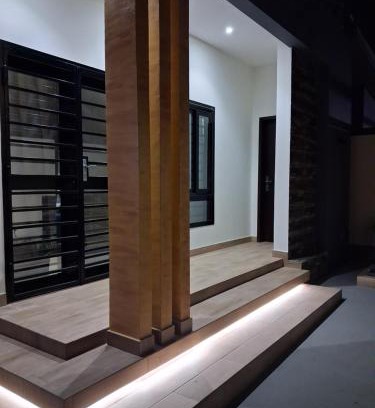 Pointe-Noire House | Résidence des Aiglons