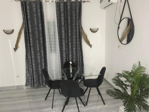 Pointe-Noire Apartment | Résidence Jade