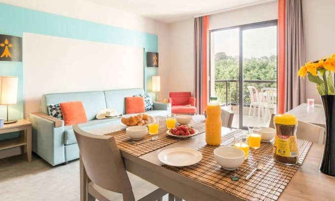 Perros-Guirec Apartment | Résidence Pierre & Vacances L'Archipel *** - Apartment 5 people - 1 bedroom - Terrace or balcony